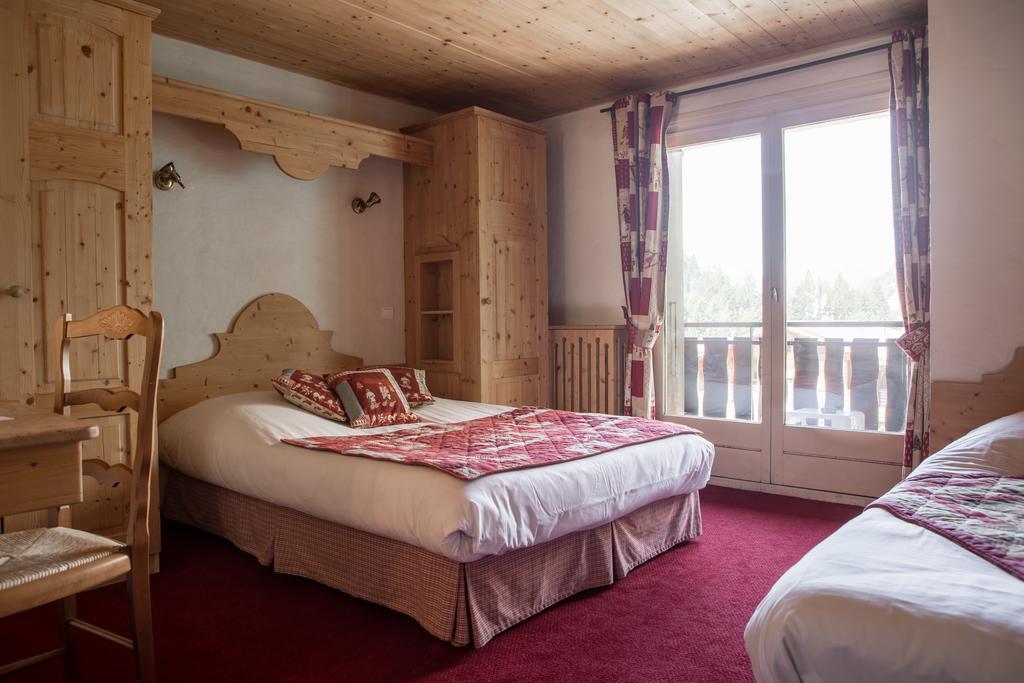 Hotel La Kinkerne Morzine Buitenkant foto