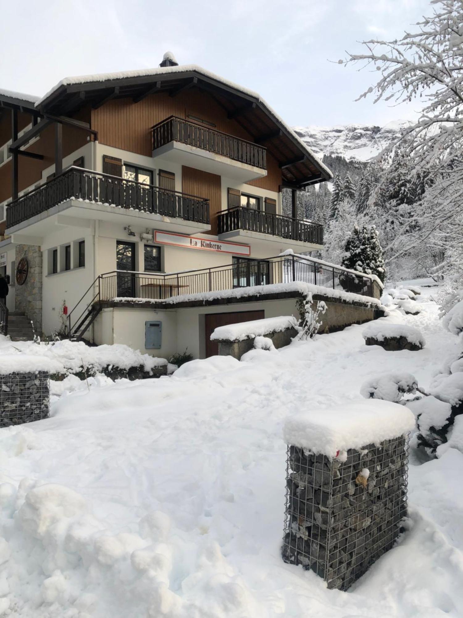 Hotel La Kinkerne Morzine Buitenkant foto